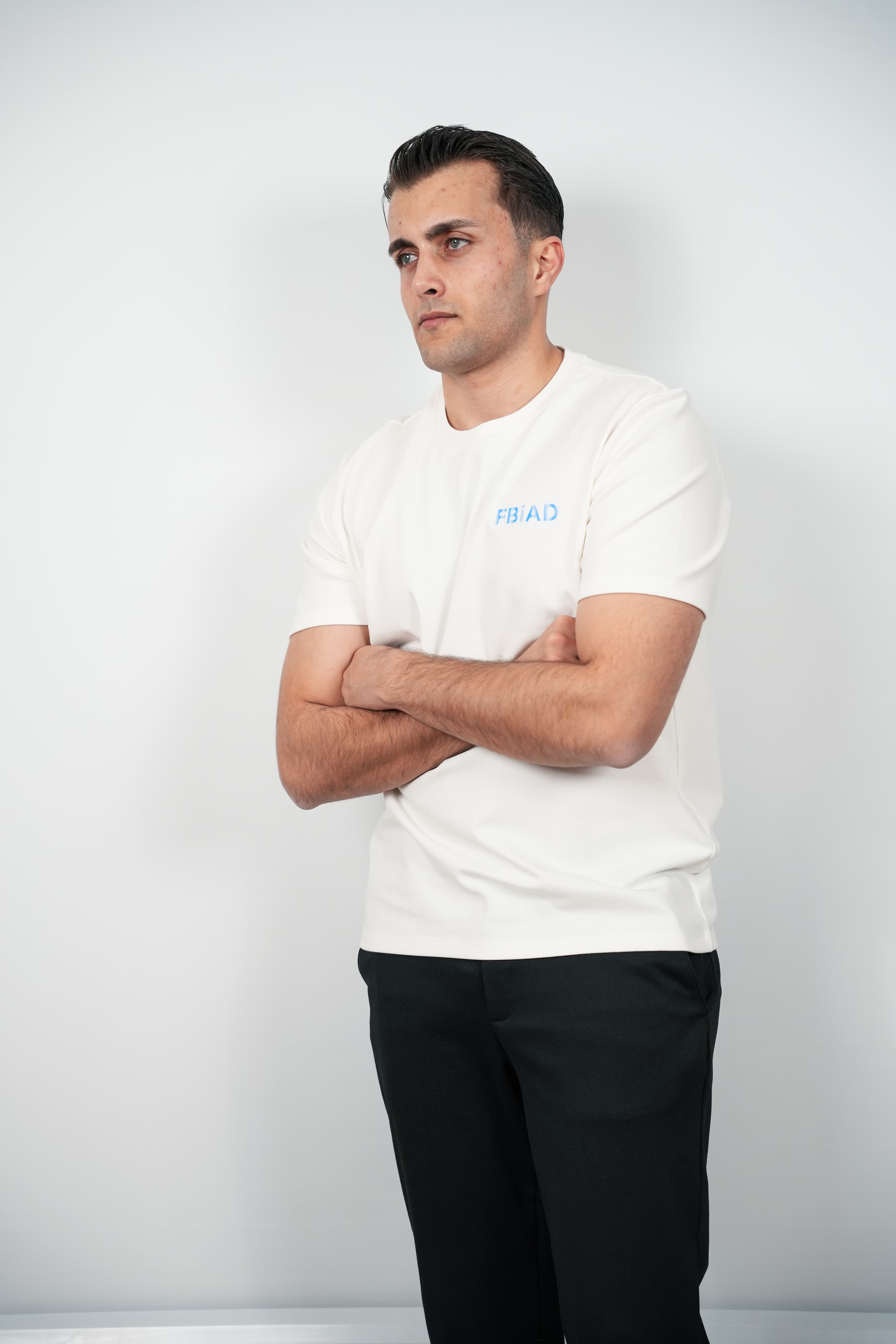 FBIAD Logolu Erkek Bisiklet Yaka Tişört - Görsel 3